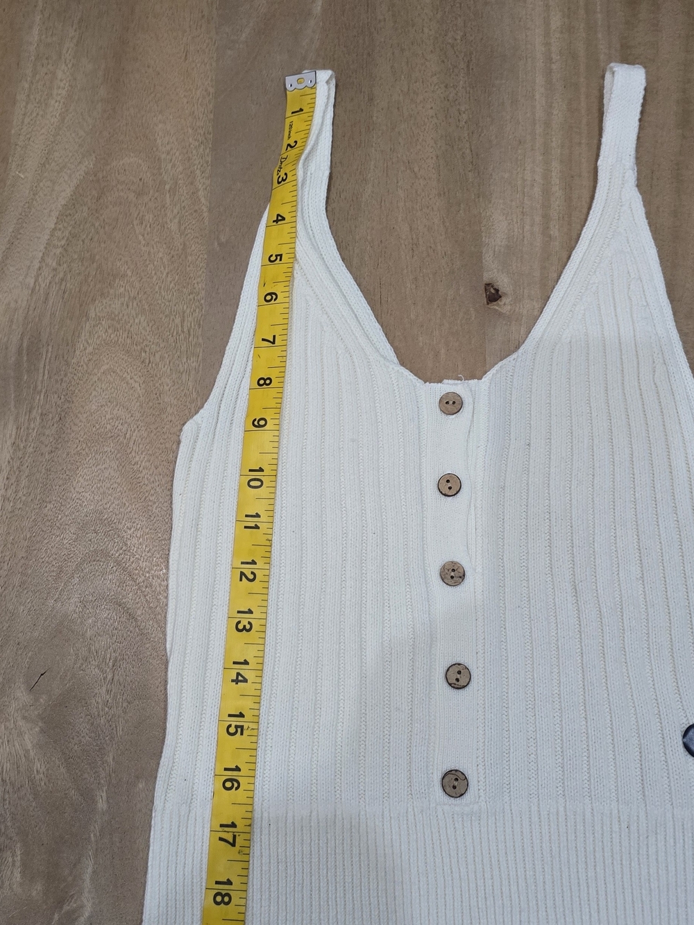 H&M Cream Ribbed Button-Front Knit Tank - Picture 5 of 6